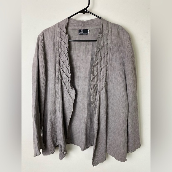 fenini Sweaters - SALE Fenini Taupe Knit Cardigan size M